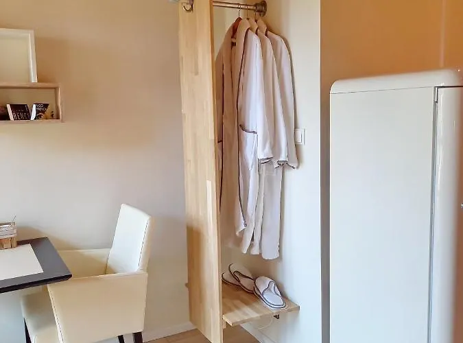 شقة Pura Vida Oud Ade